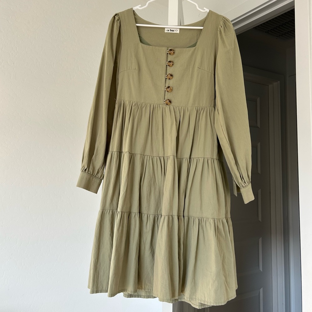 In Bloom Sage Button-Front Tiered Dress